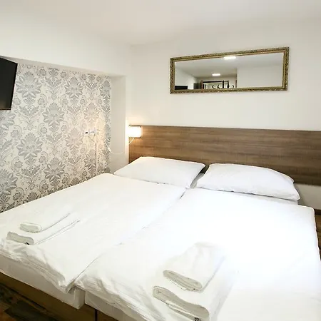 Ulicka Guest house Stupava